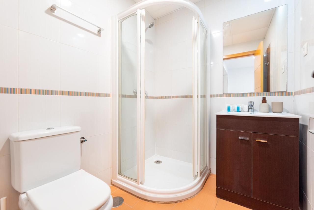 Wintowinrentals Superb New-Look Apartment Málaga Eksteriør bilde
