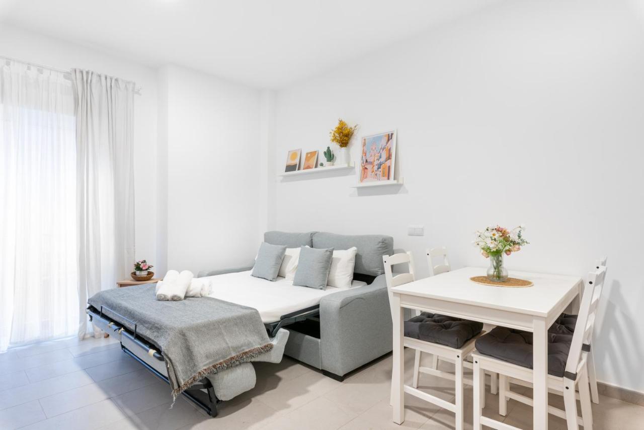 Wintowinrentals Superb New-Look Apartment Málaga Eksteriør bilde