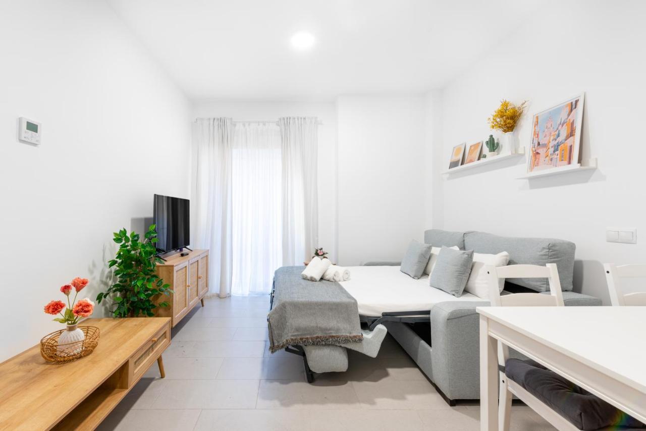 Wintowinrentals Superb New-Look Apartment Málaga Eksteriør bilde