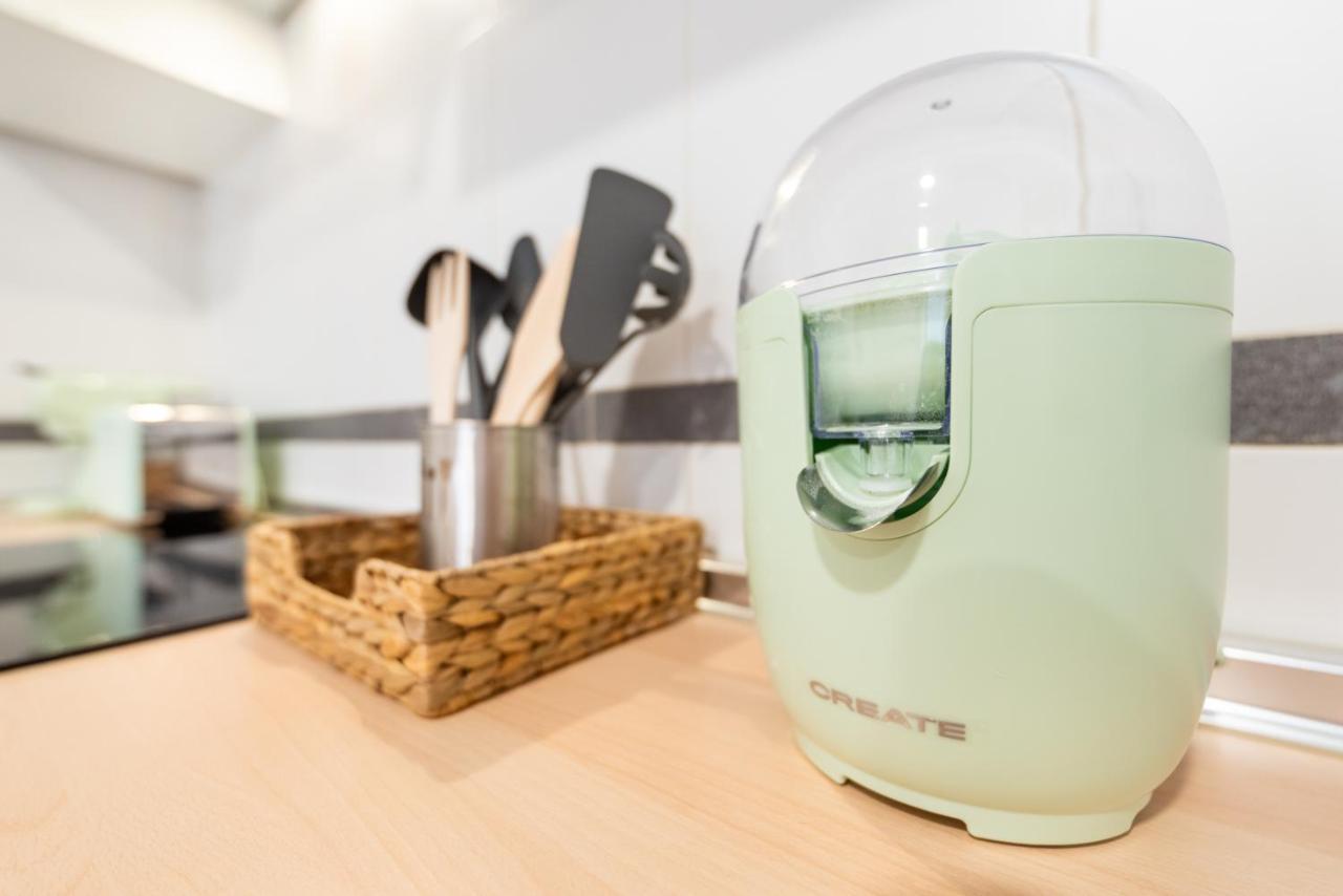 Wintowinrentals Superb New-Look Apartment Málaga Eksteriør bilde