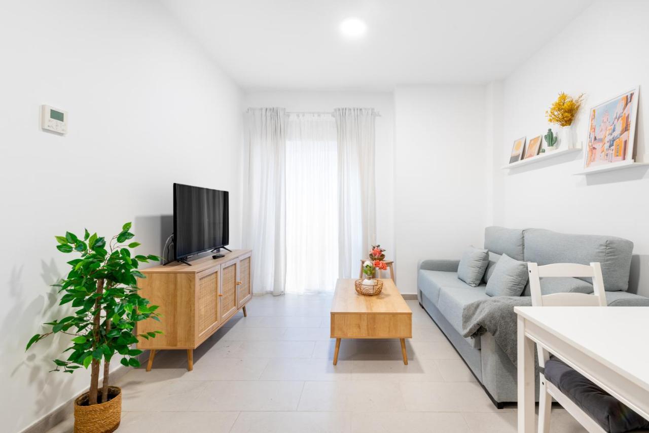 Wintowinrentals Superb New-Look Apartment Málaga Eksteriør bilde