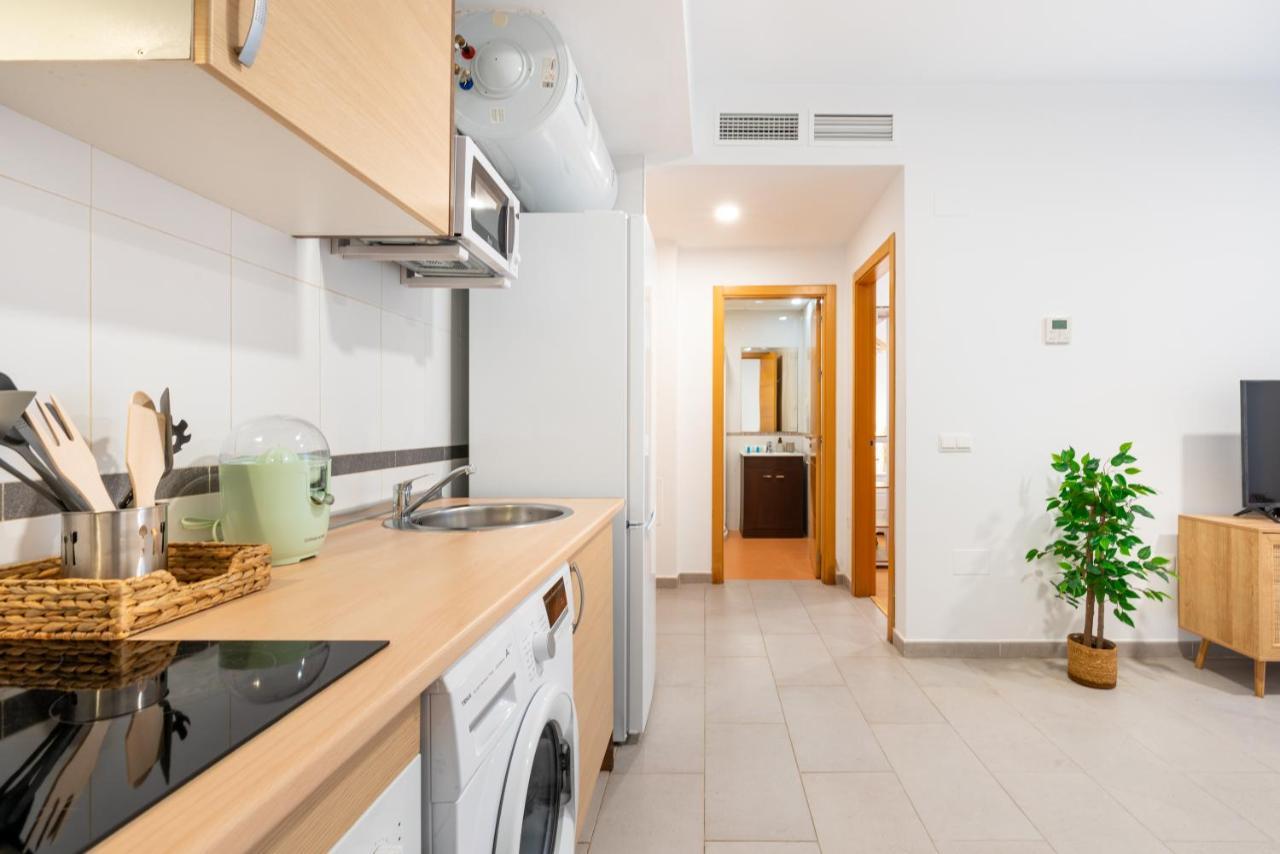 Wintowinrentals Superb New-Look Apartment Málaga Eksteriør bilde